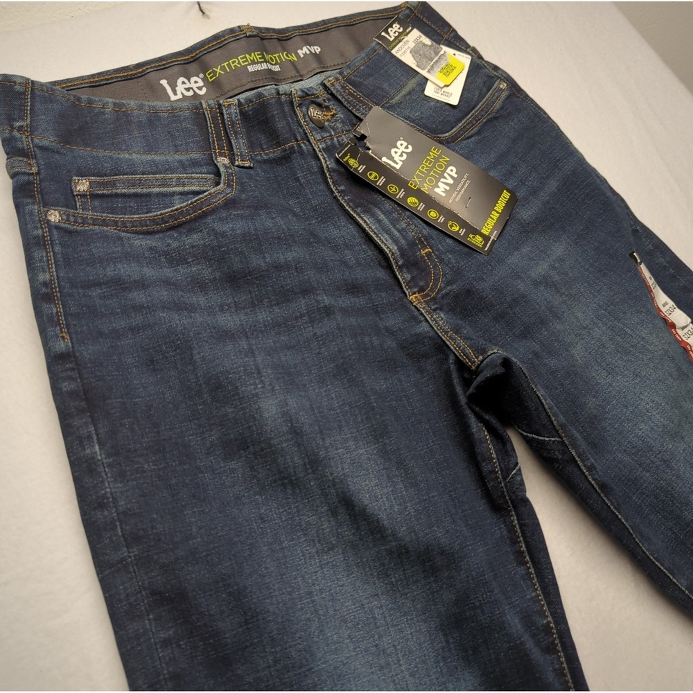 Lee Men's Jeans Extreme Motion Regular Fit Bootcut 32x34 NWT